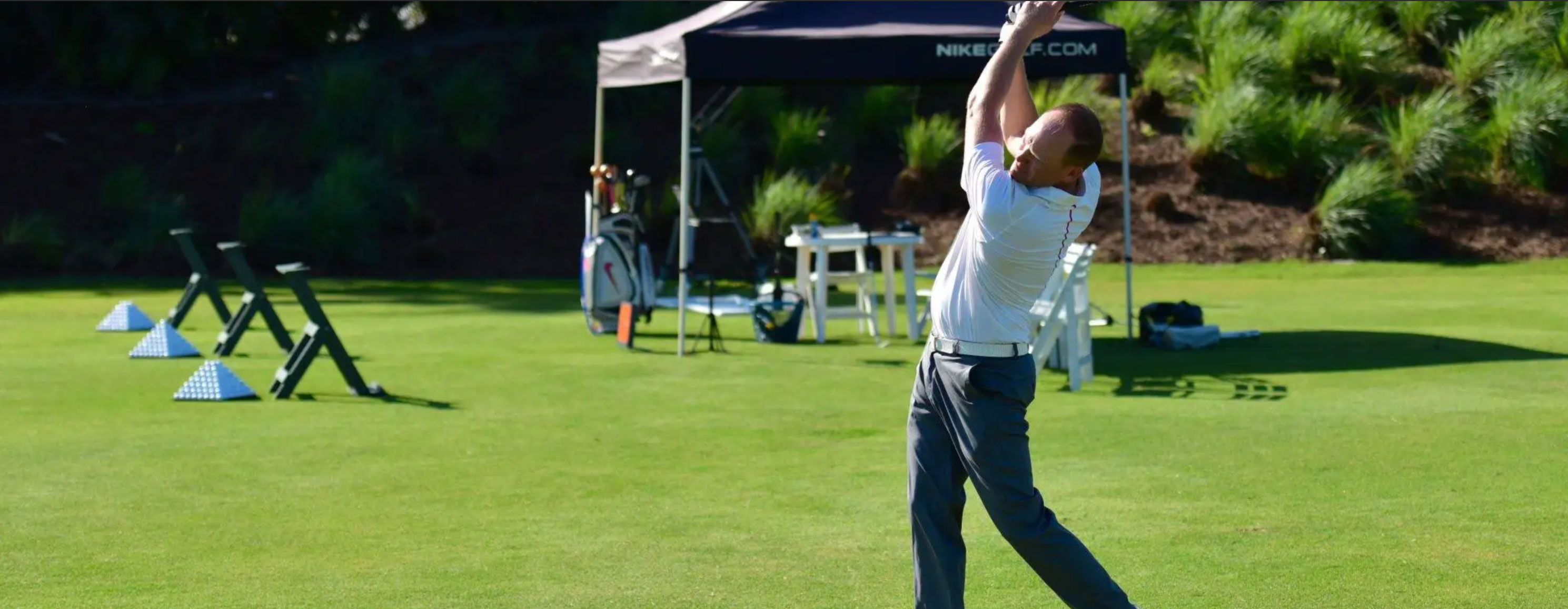Golf school practice session at CAVU Golf Club